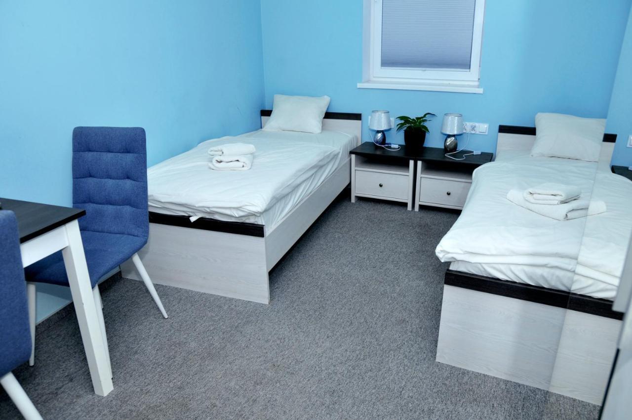 Pokoje, Apartamenty, Restauracja Marcus Oborniki Exteriér fotografie