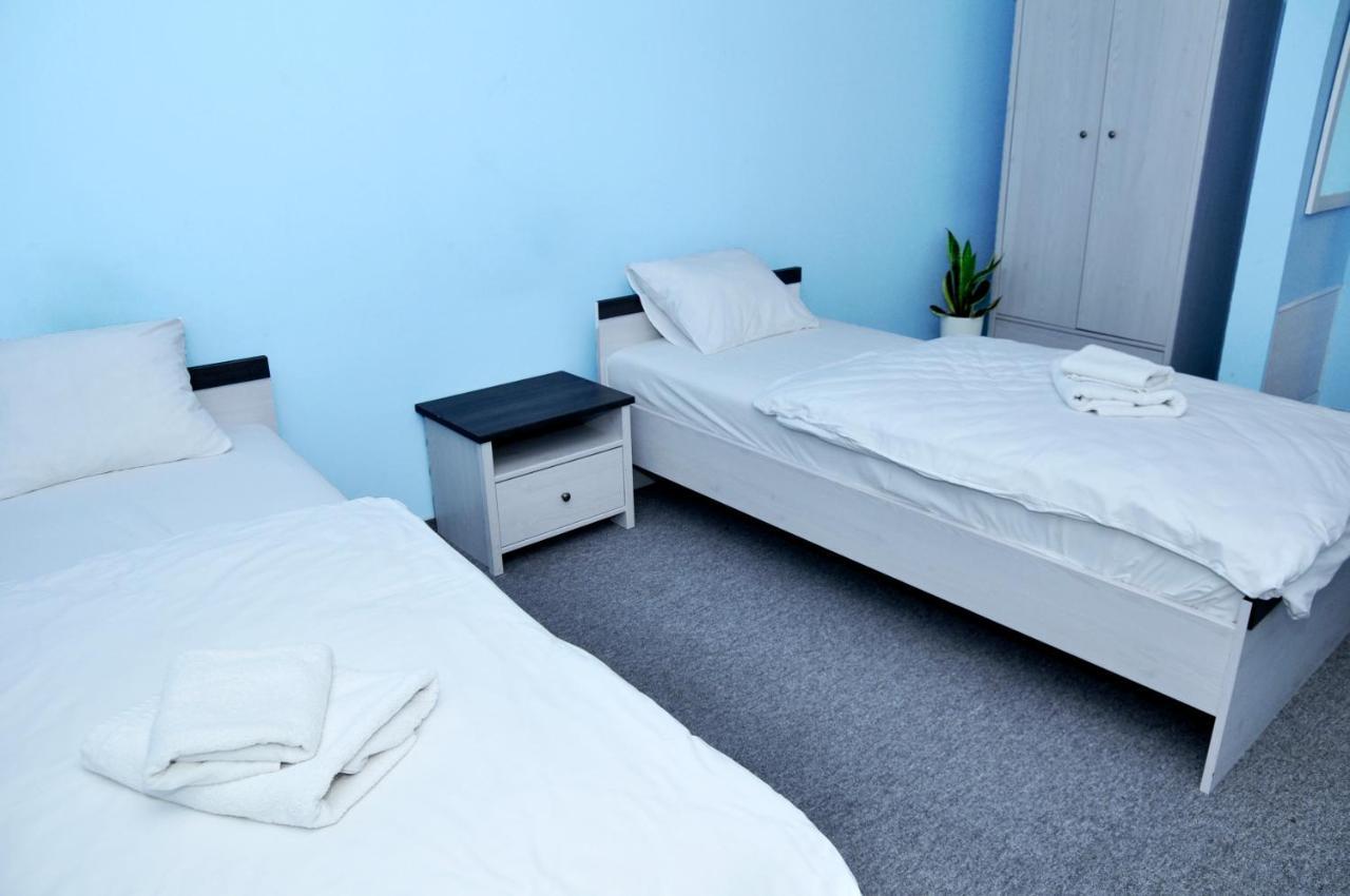 Pokoje, Apartamenty, Restauracja Marcus Oborniki Exteriér fotografie